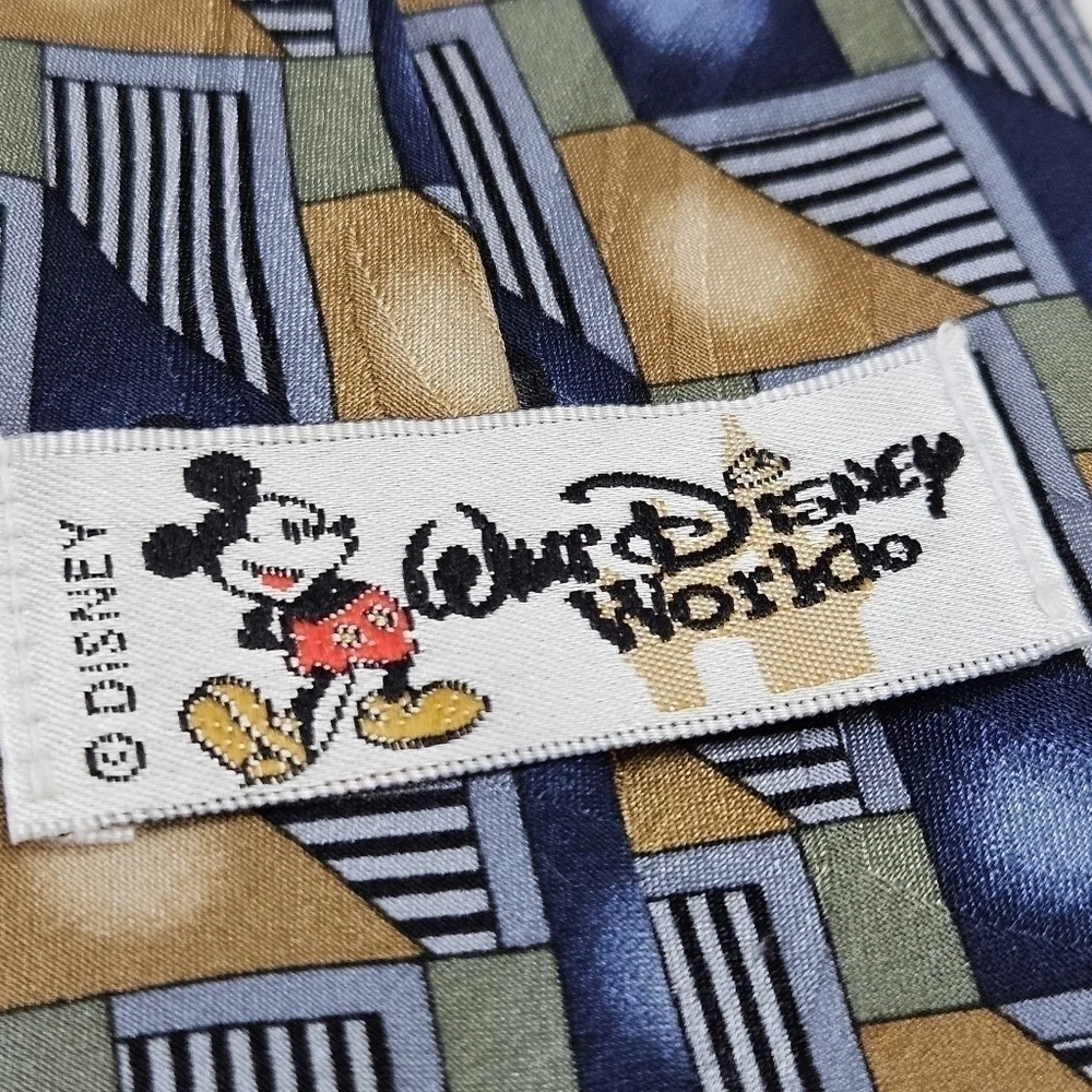 VINTAGE Walt Disney World Hidden Peeking Mickey Mouse Men's Silk Neck Tie